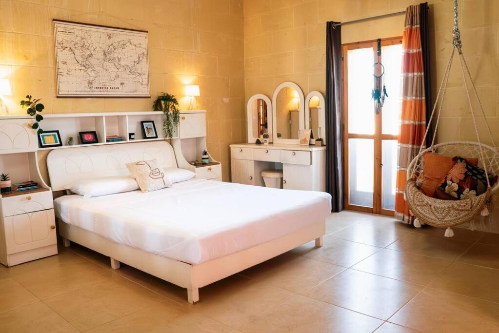 Kampanjola Villa San Lawrenz Ngoại thất bức ảnh